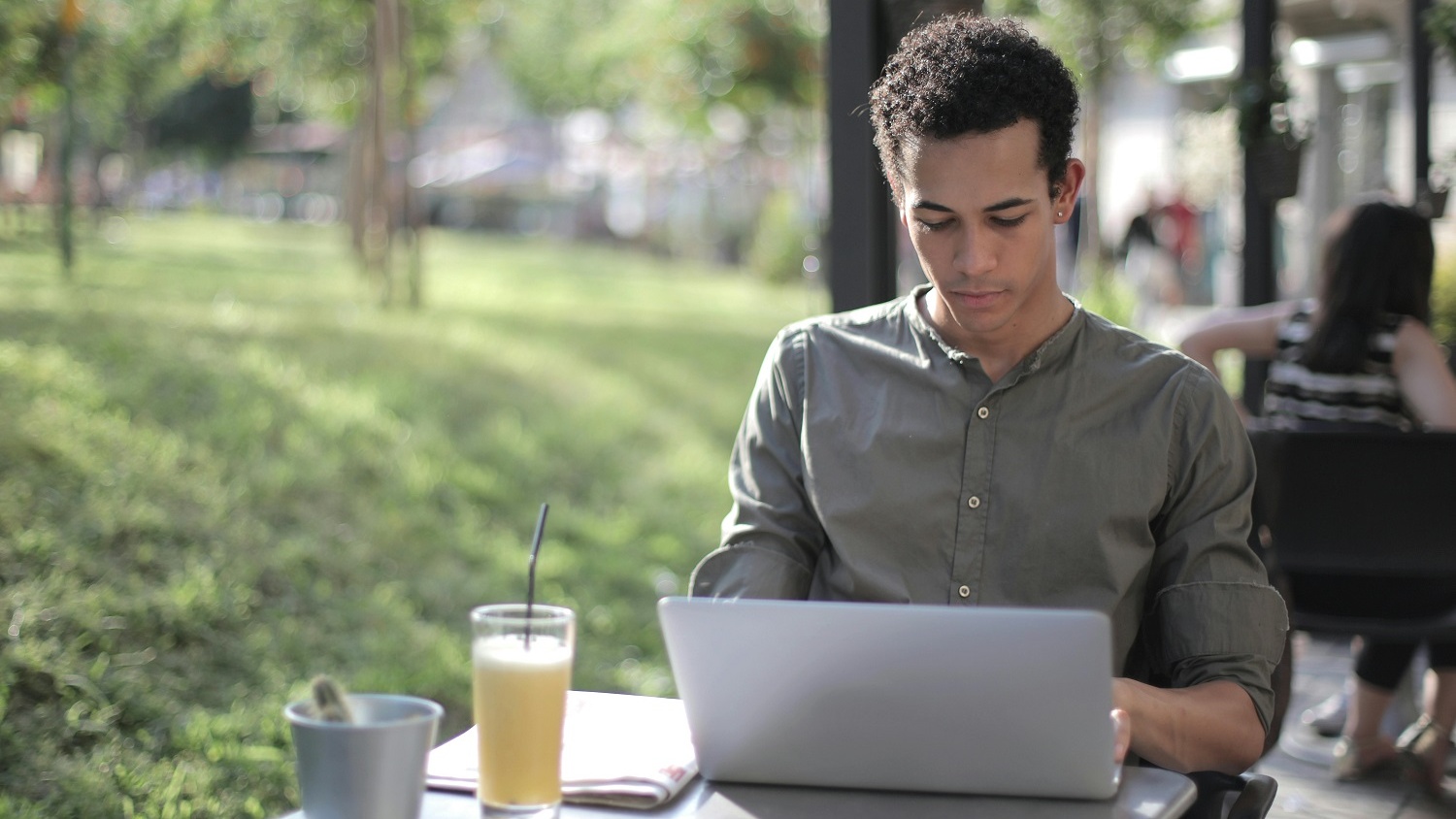 how to avoid double barreled questions